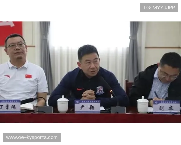 足球联赛在青训扶持中推动本土教练能力建设以形成自我培养体系